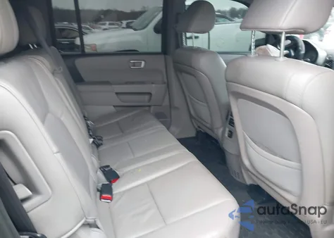 2015 Honda Pilot Ex-L z USA, uszkodzony, nr VIN 5FNYF4H74FB009949